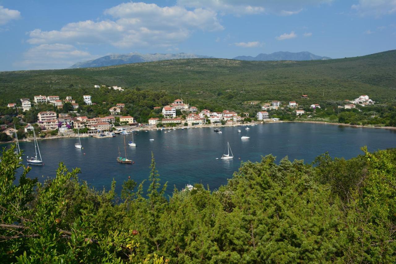 Apartments Bigovo Veljic Tivat Ngoại thất bức ảnh