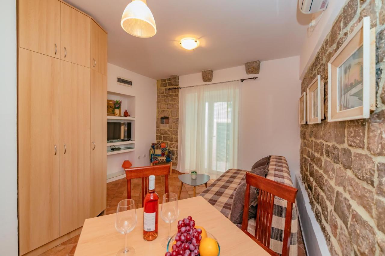 Apartments Bigovo Veljic Tivat Ngoại thất bức ảnh