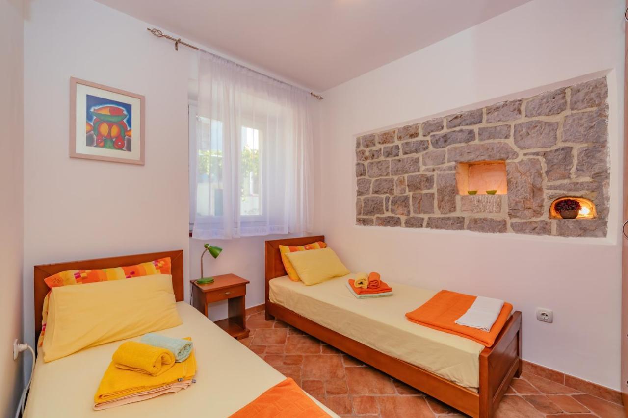 Apartments Bigovo Veljic Tivat Ngoại thất bức ảnh