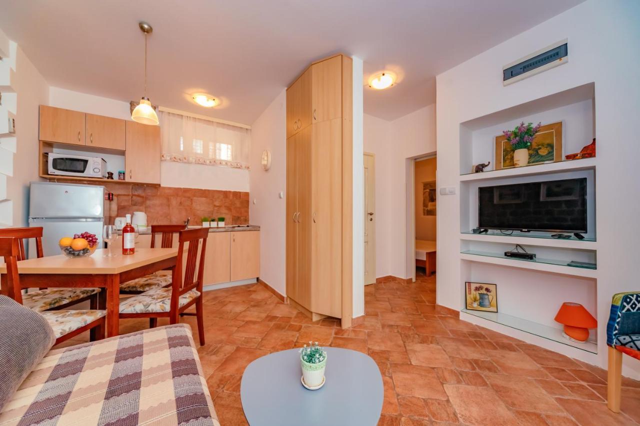 Apartments Bigovo Veljic Tivat Ngoại thất bức ảnh