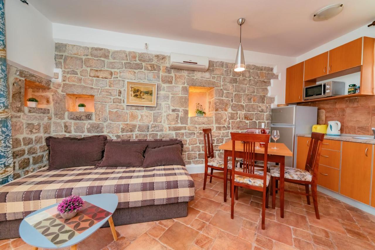 Apartments Bigovo Veljic Tivat Ngoại thất bức ảnh