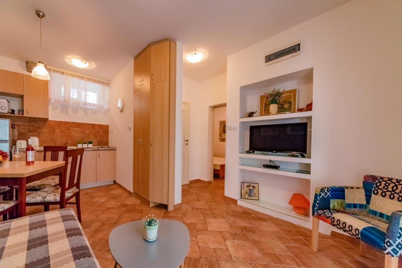 Apartments Bigovo Veljic Tivat Ngoại thất bức ảnh
