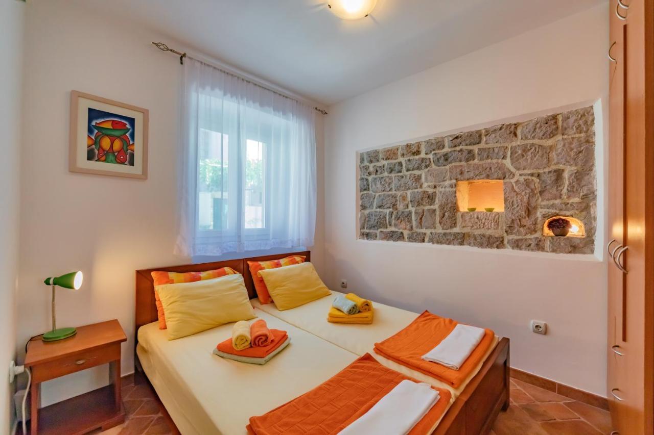 Apartments Bigovo Veljic Tivat Ngoại thất bức ảnh