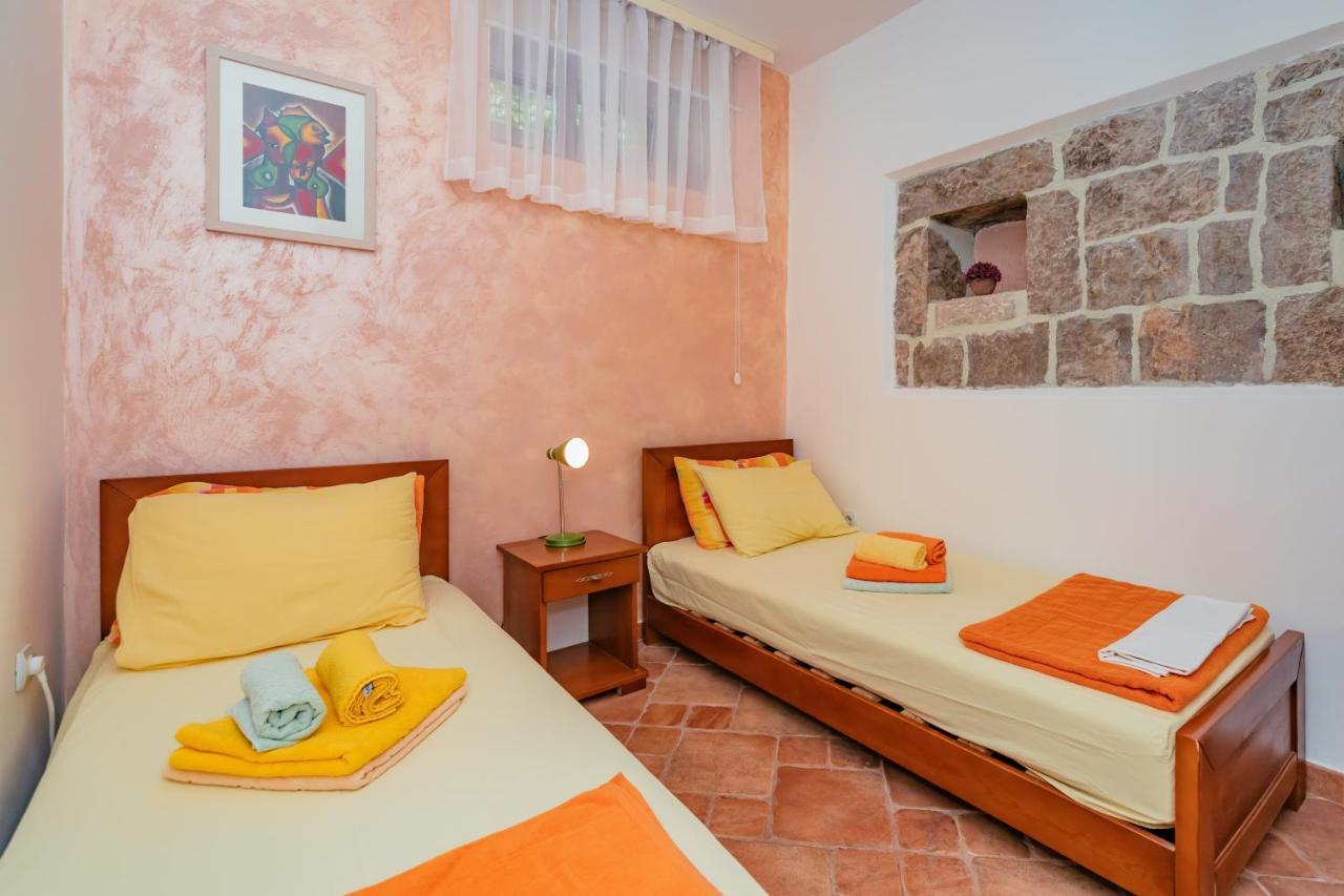 Apartments Bigovo Veljic Tivat Ngoại thất bức ảnh
