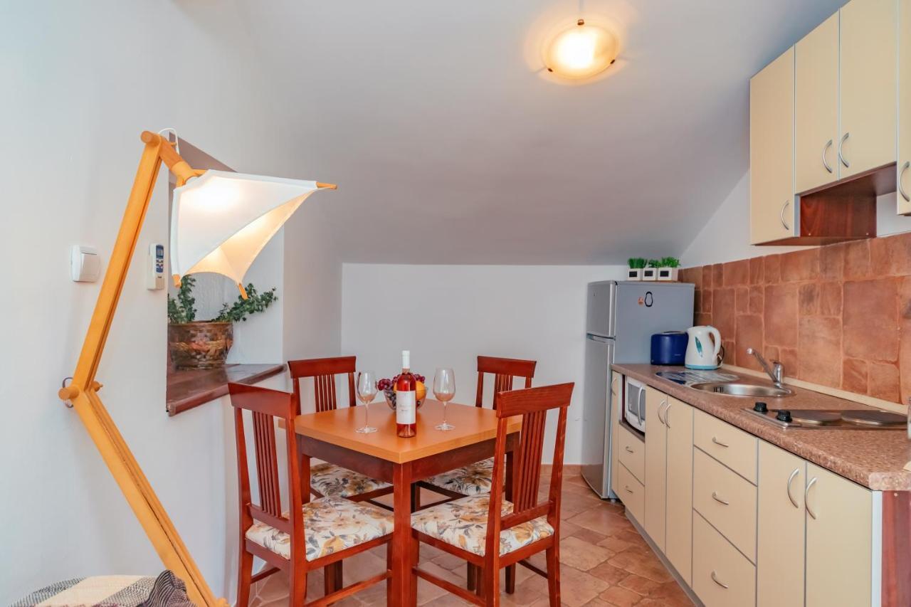 Apartments Bigovo Veljic Tivat Ngoại thất bức ảnh