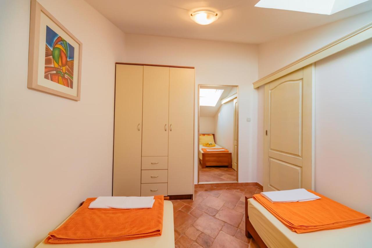 Apartments Bigovo Veljic Tivat Ngoại thất bức ảnh